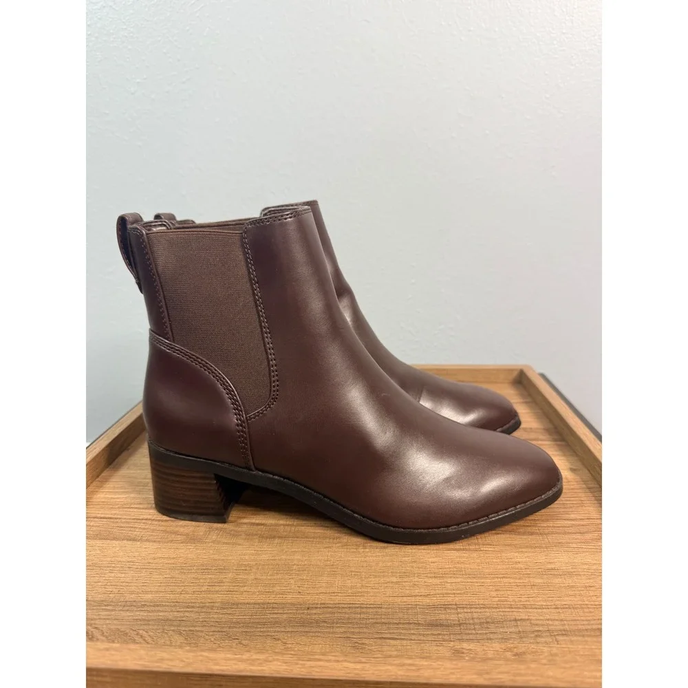 J.Crew Chelsea Boots‎ Dark Walnut Brown Size 10